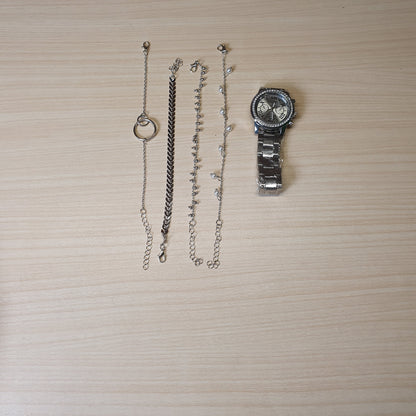 Watch With 4 Bracelets #4882