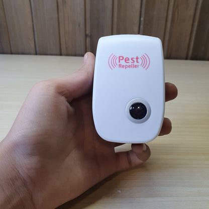 Ultrasonic Pest Repeller #6112