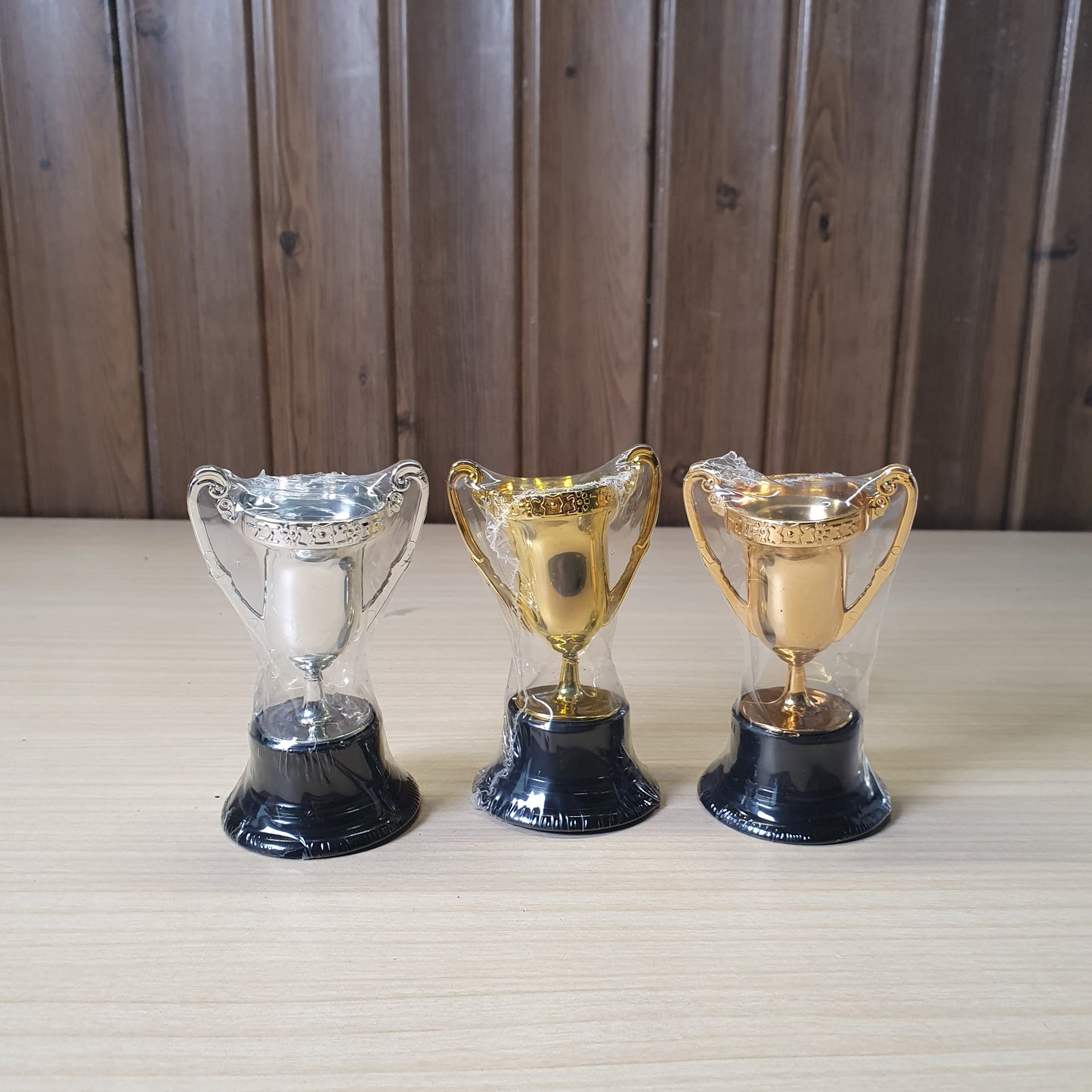Small Trophies #6134