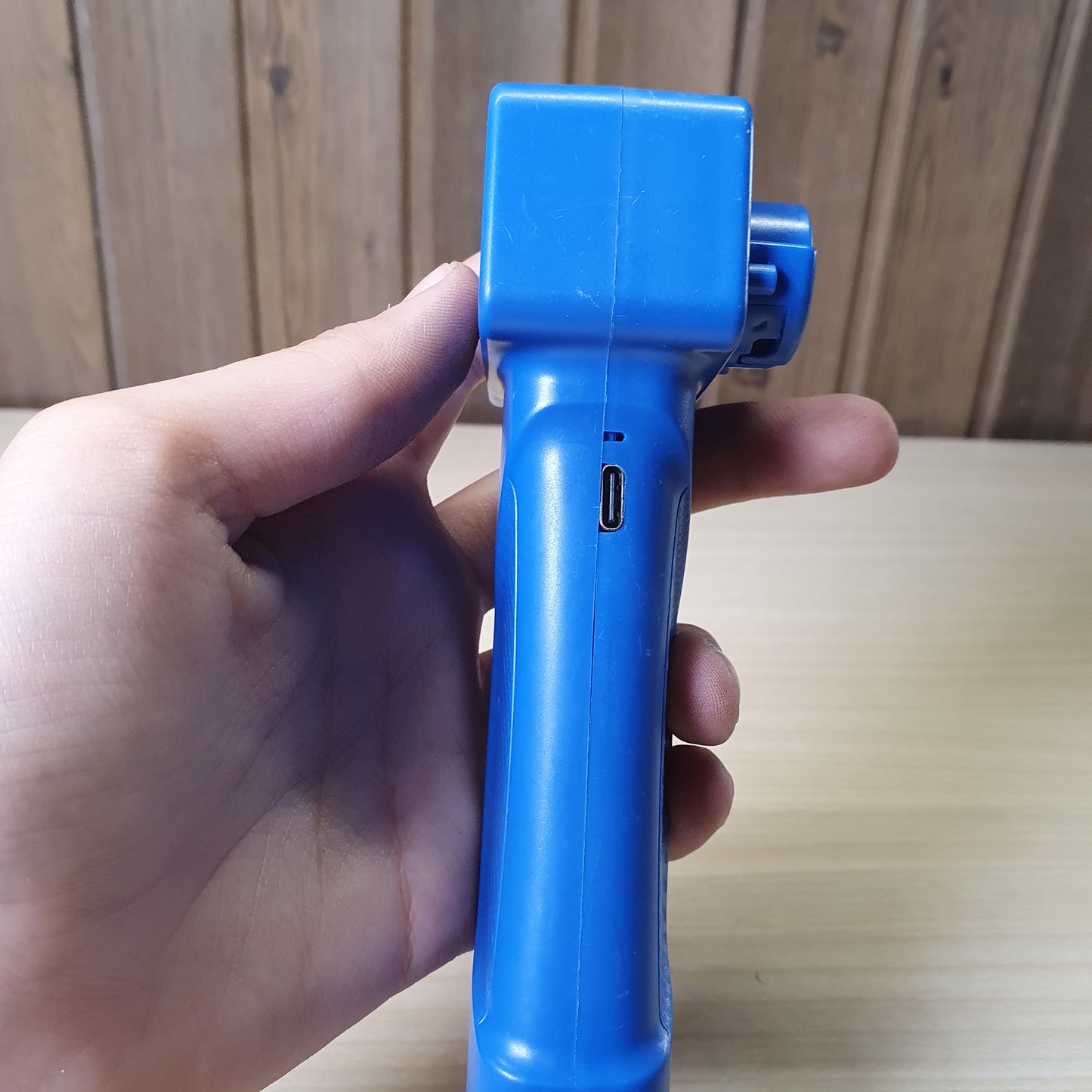 Rope launcher luminous toy electric handheld thruster decompression toy #5046