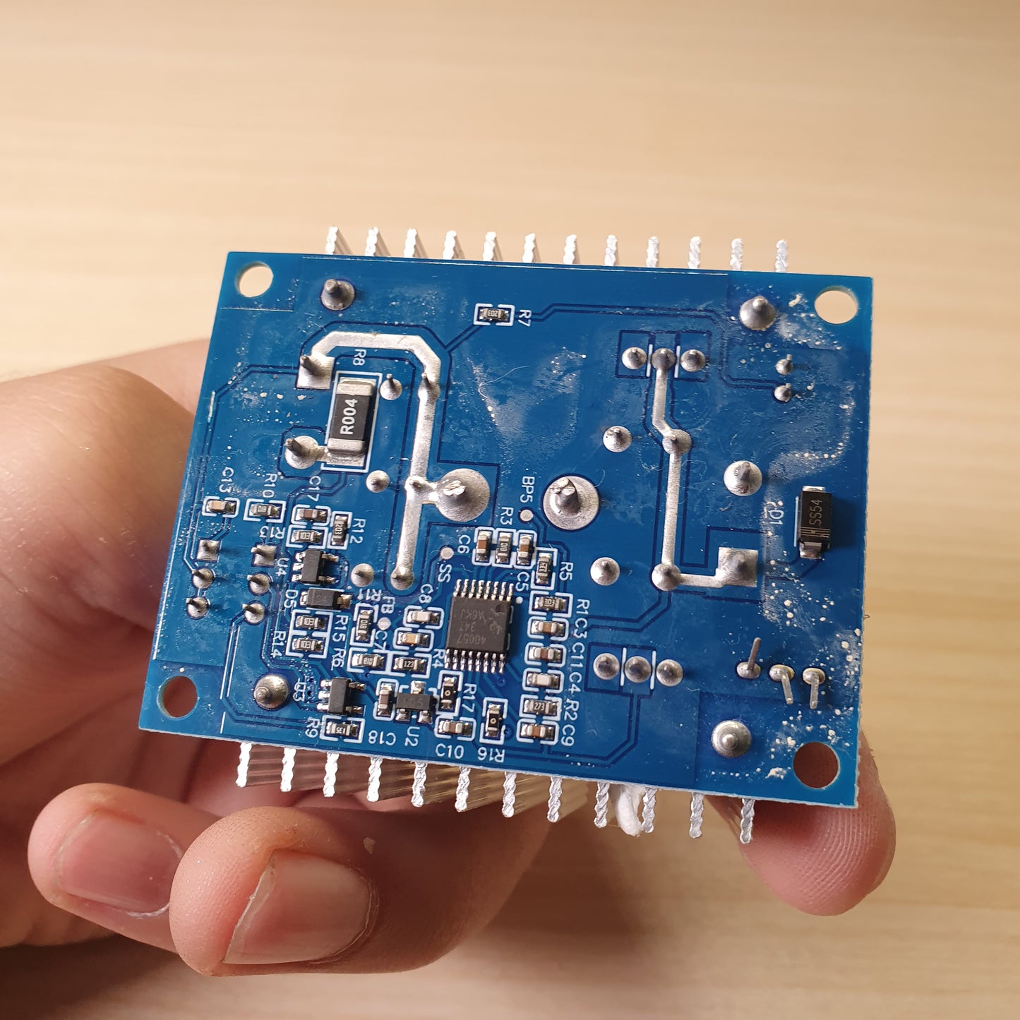 300W 20A DC-DC Buck Converter, a module designed to step down voltage from a higher input (6-40V) to a lower, adjustable output (1.2-36V).#6066