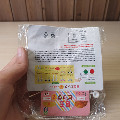 Torune Japan "Medama Picks" are decorative food forks featuring various eye designs to make bento lunches more engaging.#5029