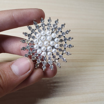 Pearl Snowflake Brooches Pin #4871