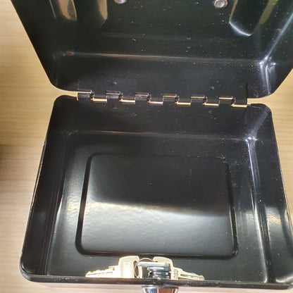 Portable metal cash box #6797