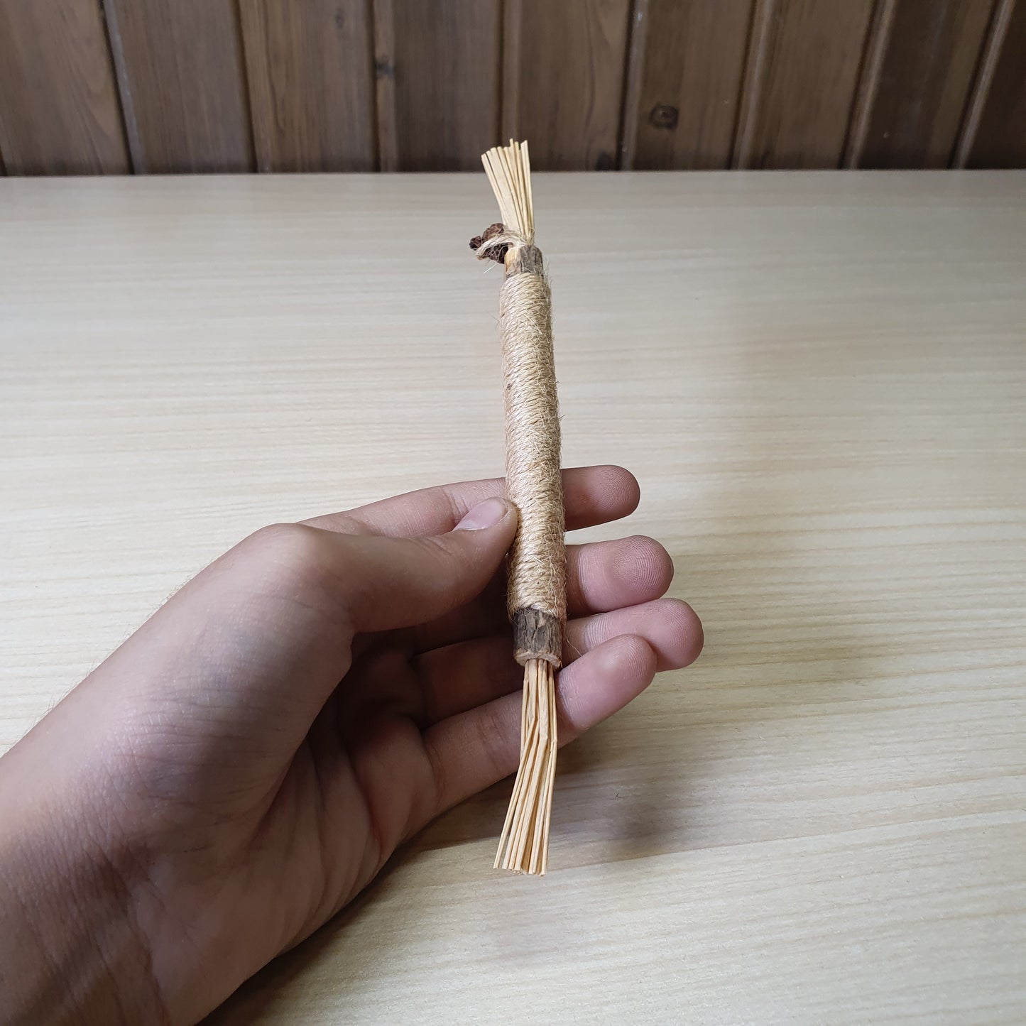 Natural cat chew stick   #6633