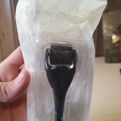 Derma Roller #6657