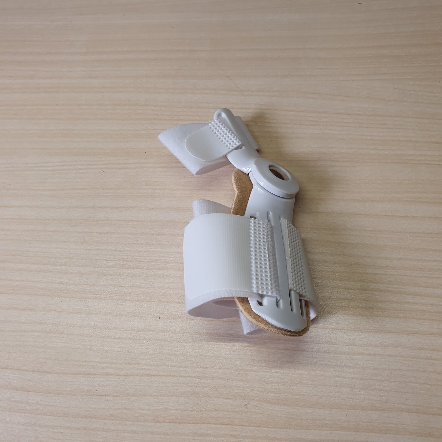 Thumb Corrector #6928