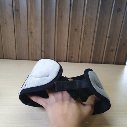 "Enjoying" brand Bluetooth sleep mask features built-in speakers for wireless audio streaming #6904
