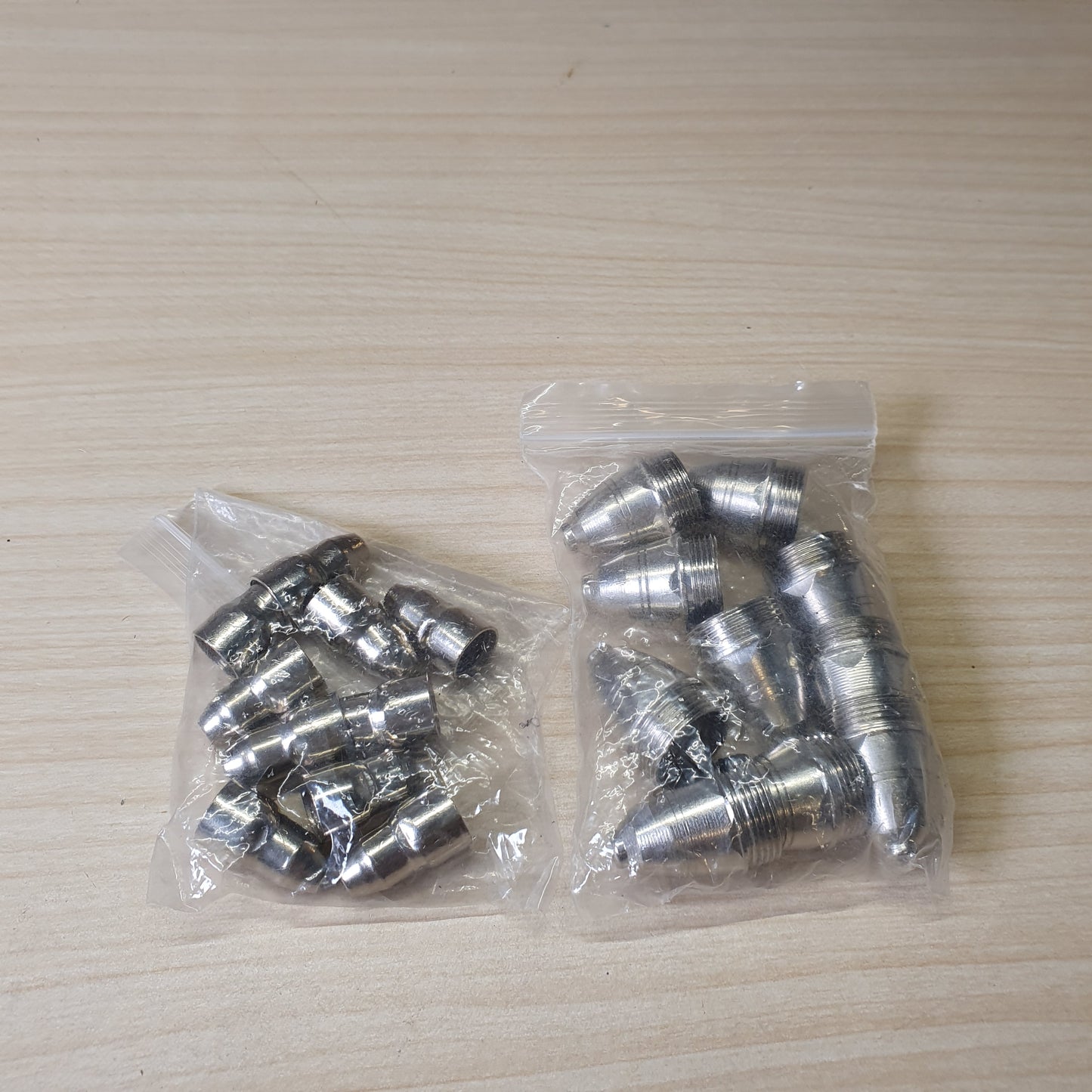 P80 plasma cutting torch consumables, specifically the nozzle tips.#6500