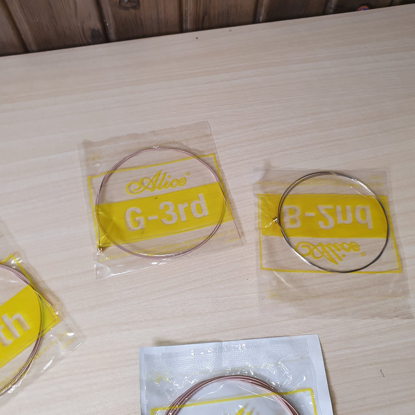 Acoustic Guitar Strings #6831