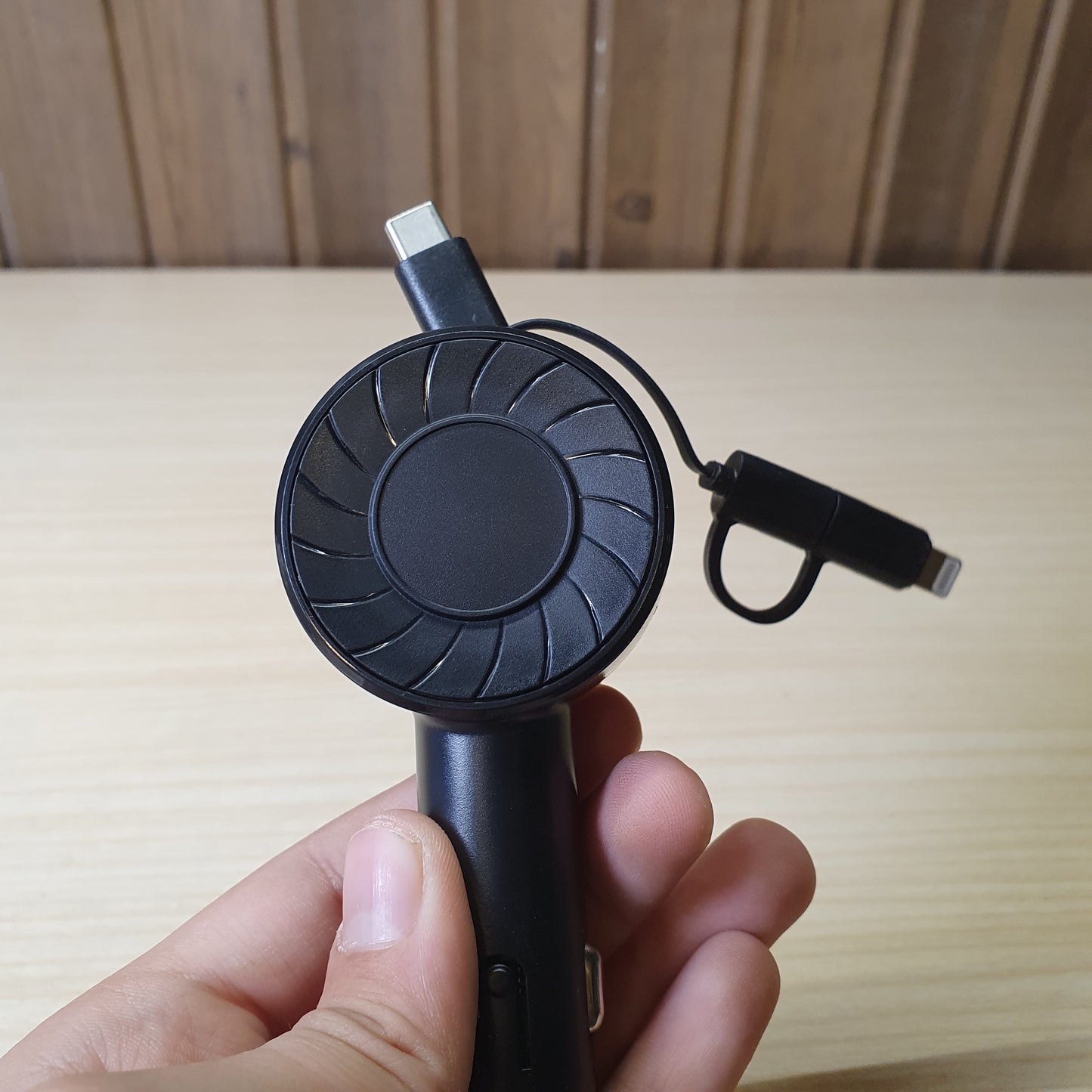 Car Charger Retractable #8000