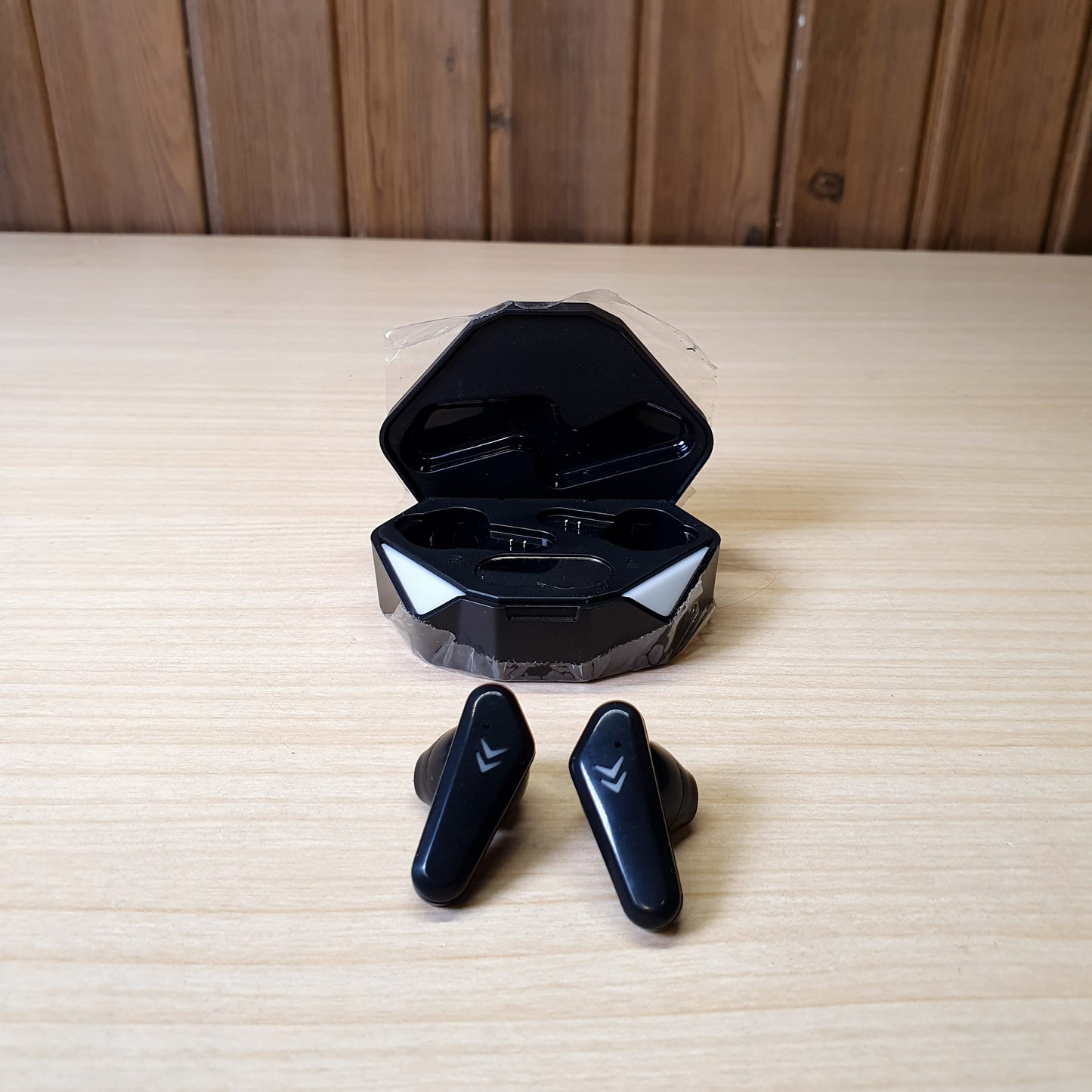Earbuds #8045