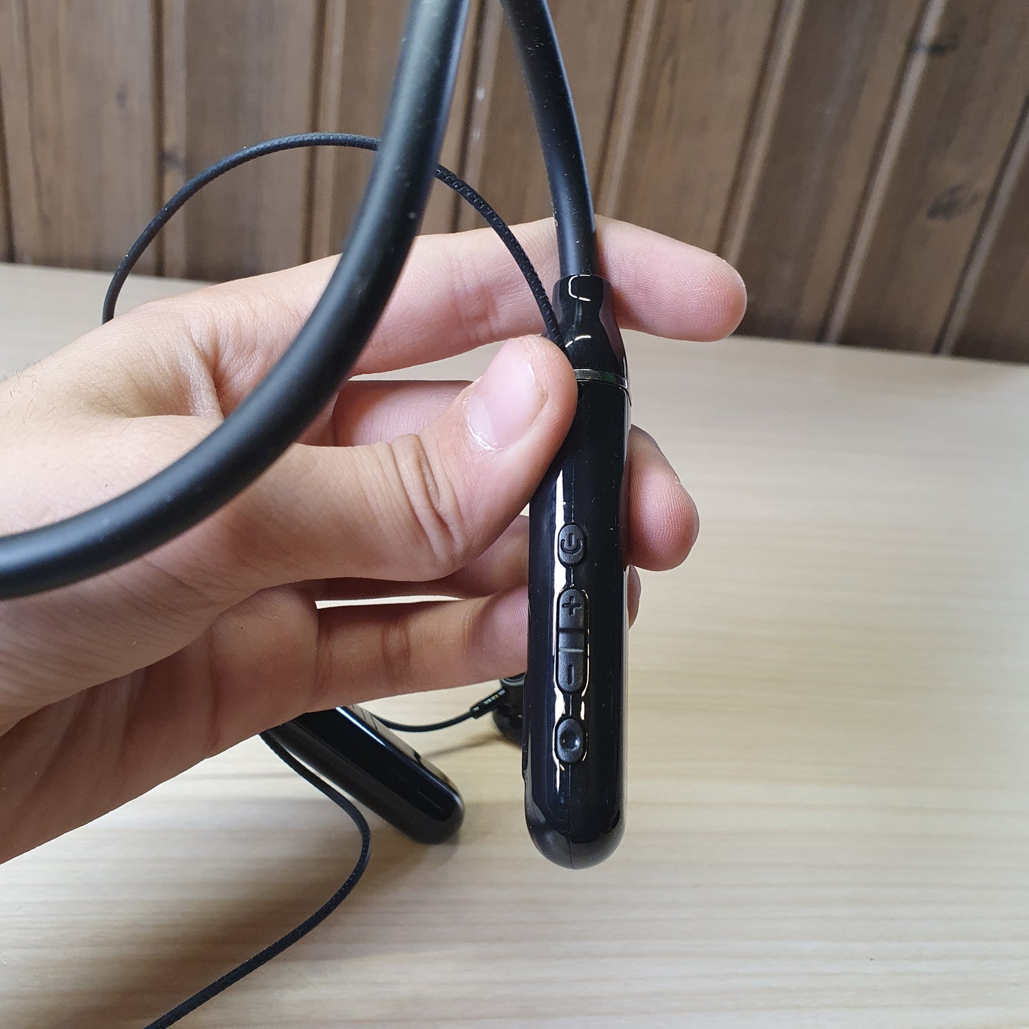 Wireless Handsfree #8049