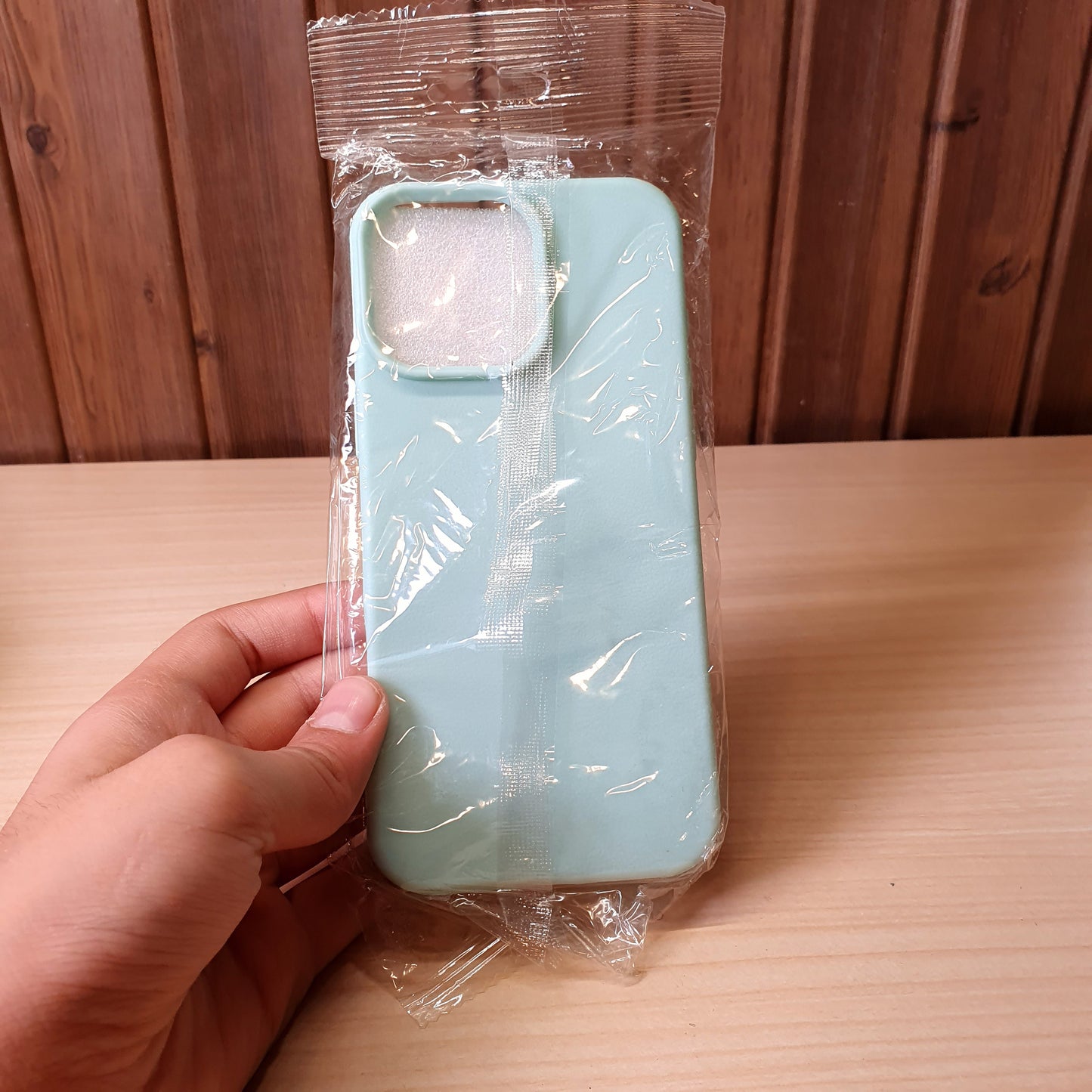 Iphone 16 Pro Max Cover #8195