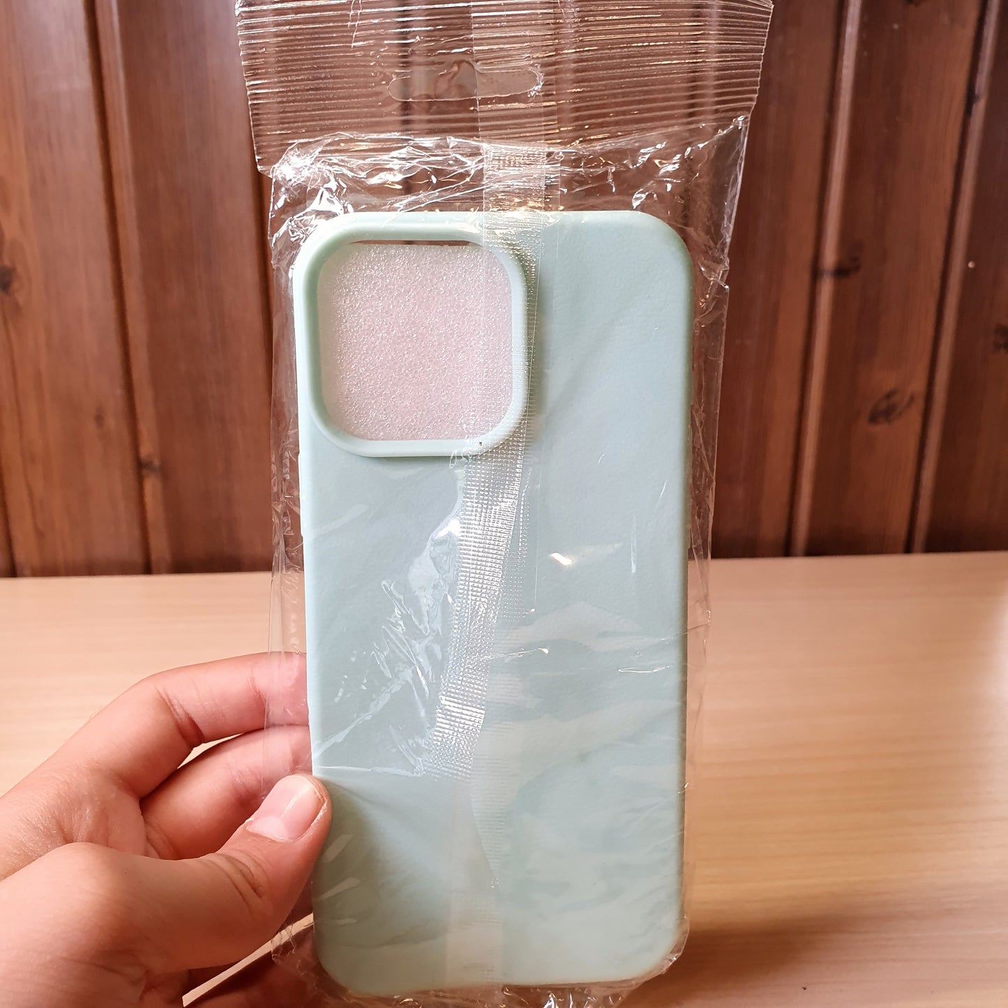 Iphone 16 Pro Max Cover #8195