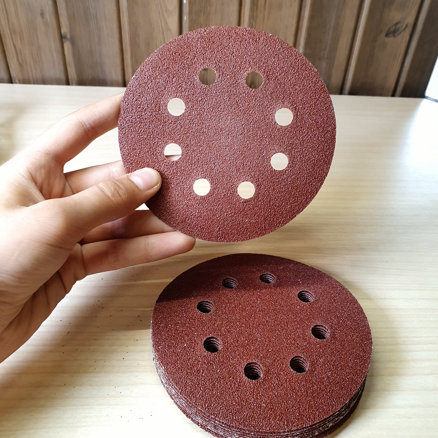 5-inch, 8-hole aluminum oxide sanding discs designed for use with random orbital sanders. #6535