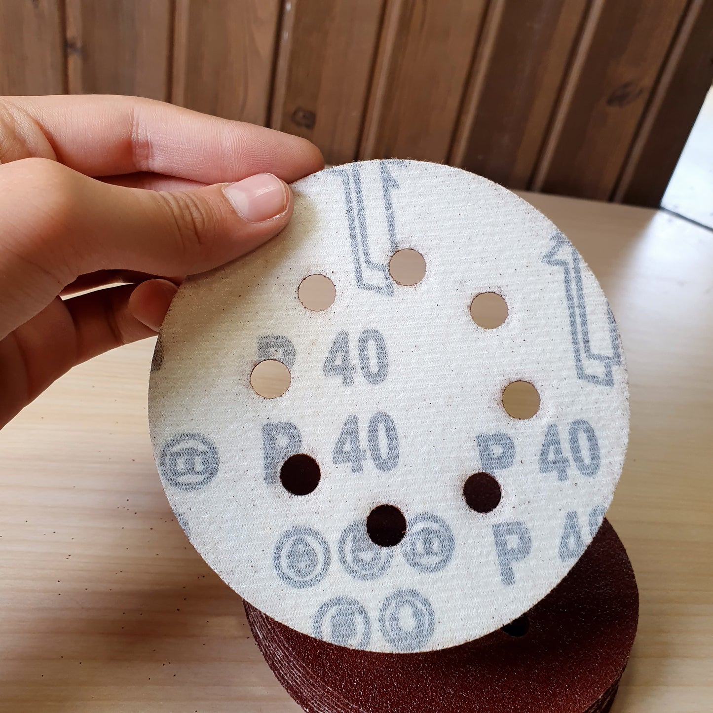 5-inch, 8-hole aluminum oxide sanding discs designed for use with random orbital sanders. #6535