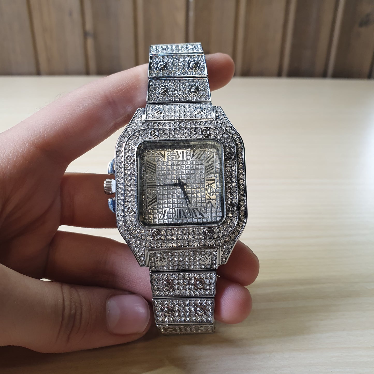 Silver watch #8337