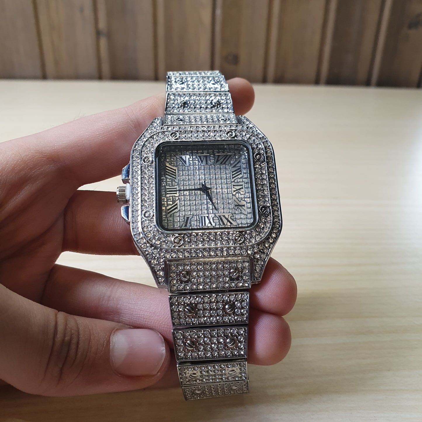Silver watch #8337