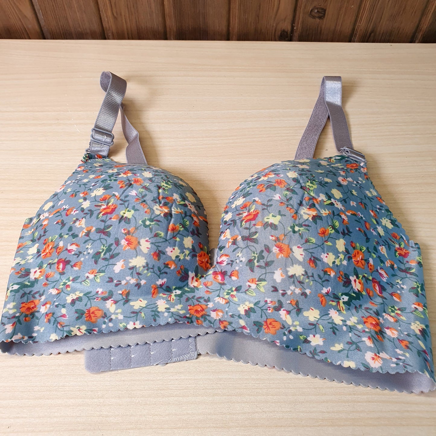 Ladies Undergarments Size 32 #9002