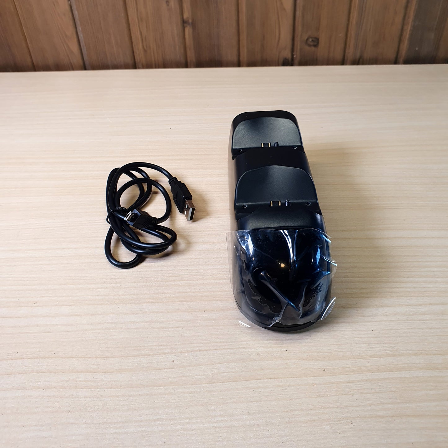 Dobe ps4 Controller Dual Charging Dock #9061