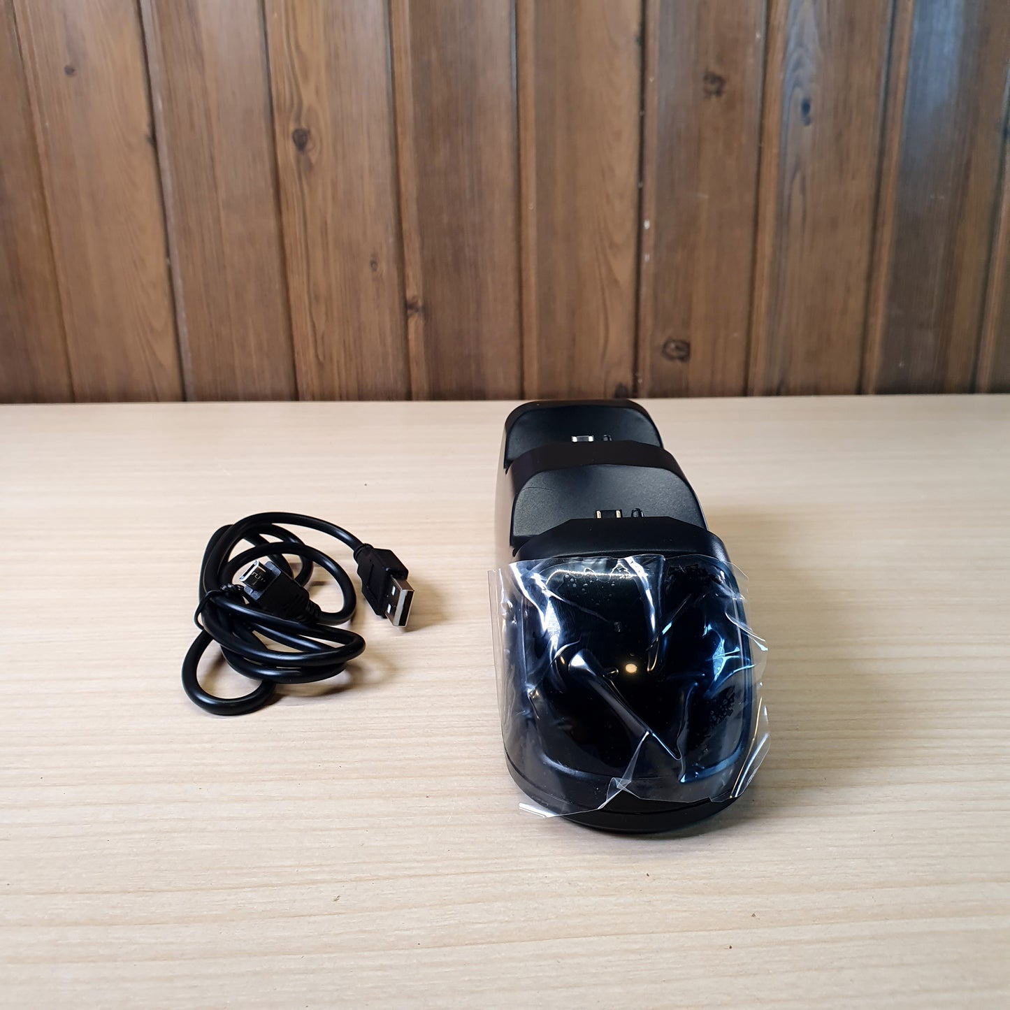 Dobe ps4 Controller Dual Charging Dock #9061