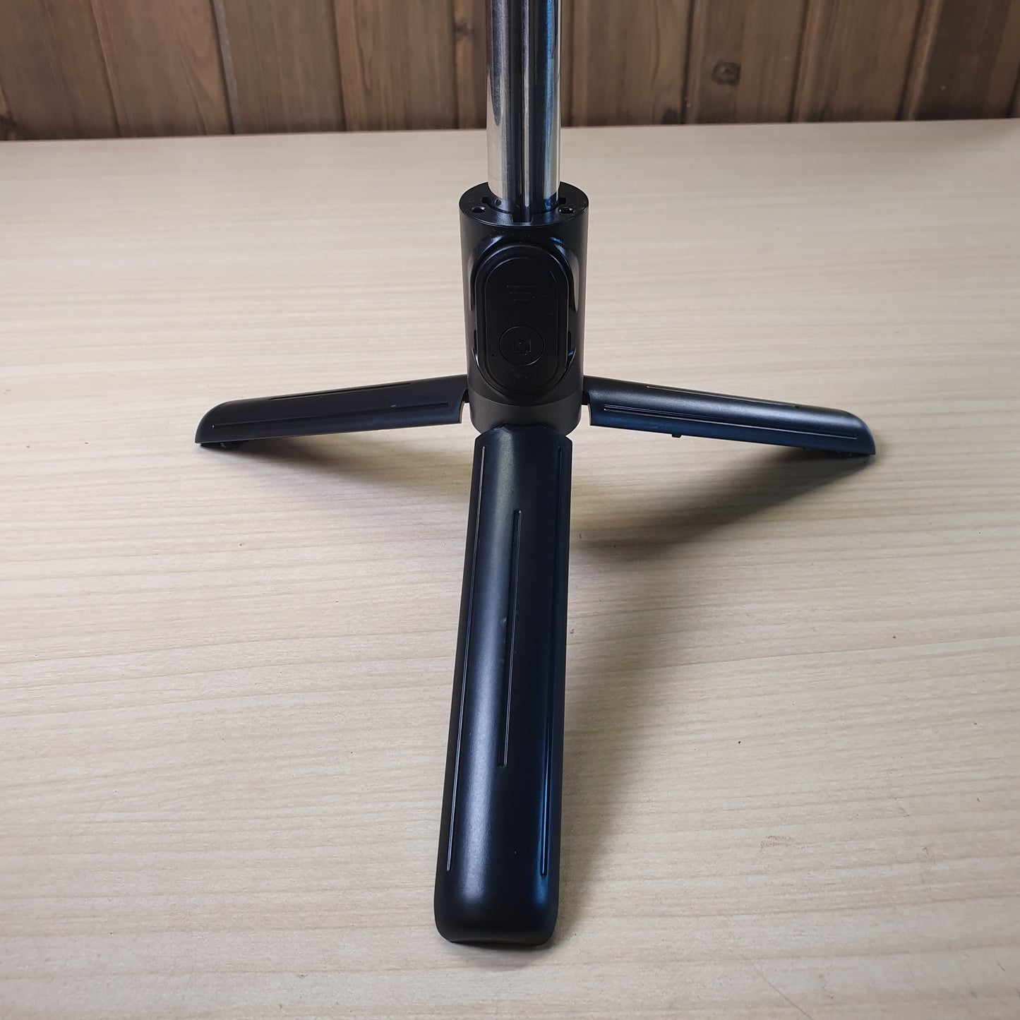 Selfie Stick Integrated Tripod #9195