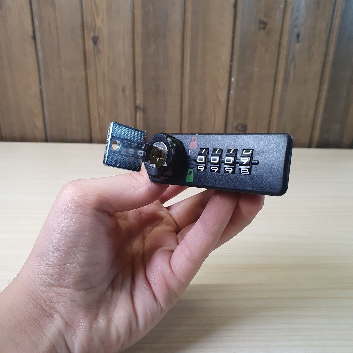 4-digit mechanical combination cabinet lock #9140
