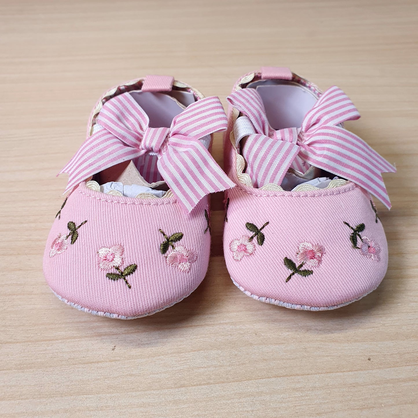Baby Shoes #9012