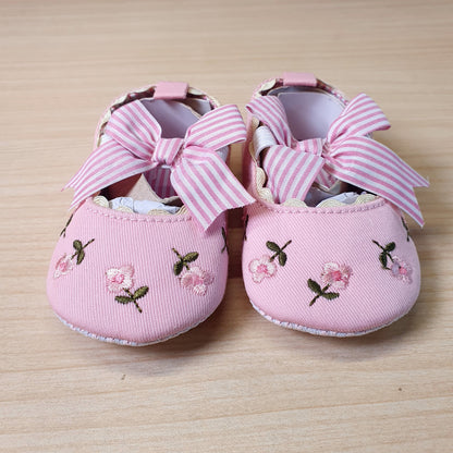 Baby Shoes #9012