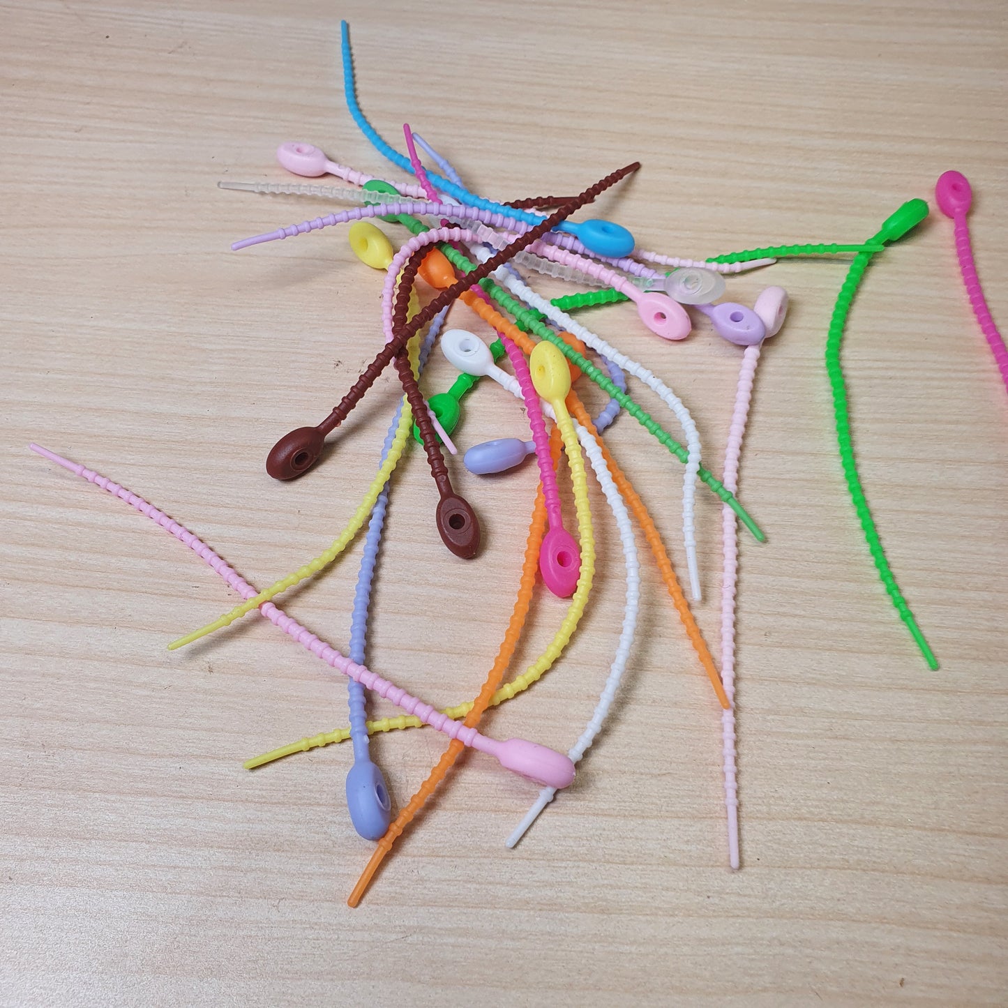 Lot Silicone Reusable Bag Ties Twist Wire Fasten Cable Zip Tie Headset Data Line Wire Universal Tie #9181