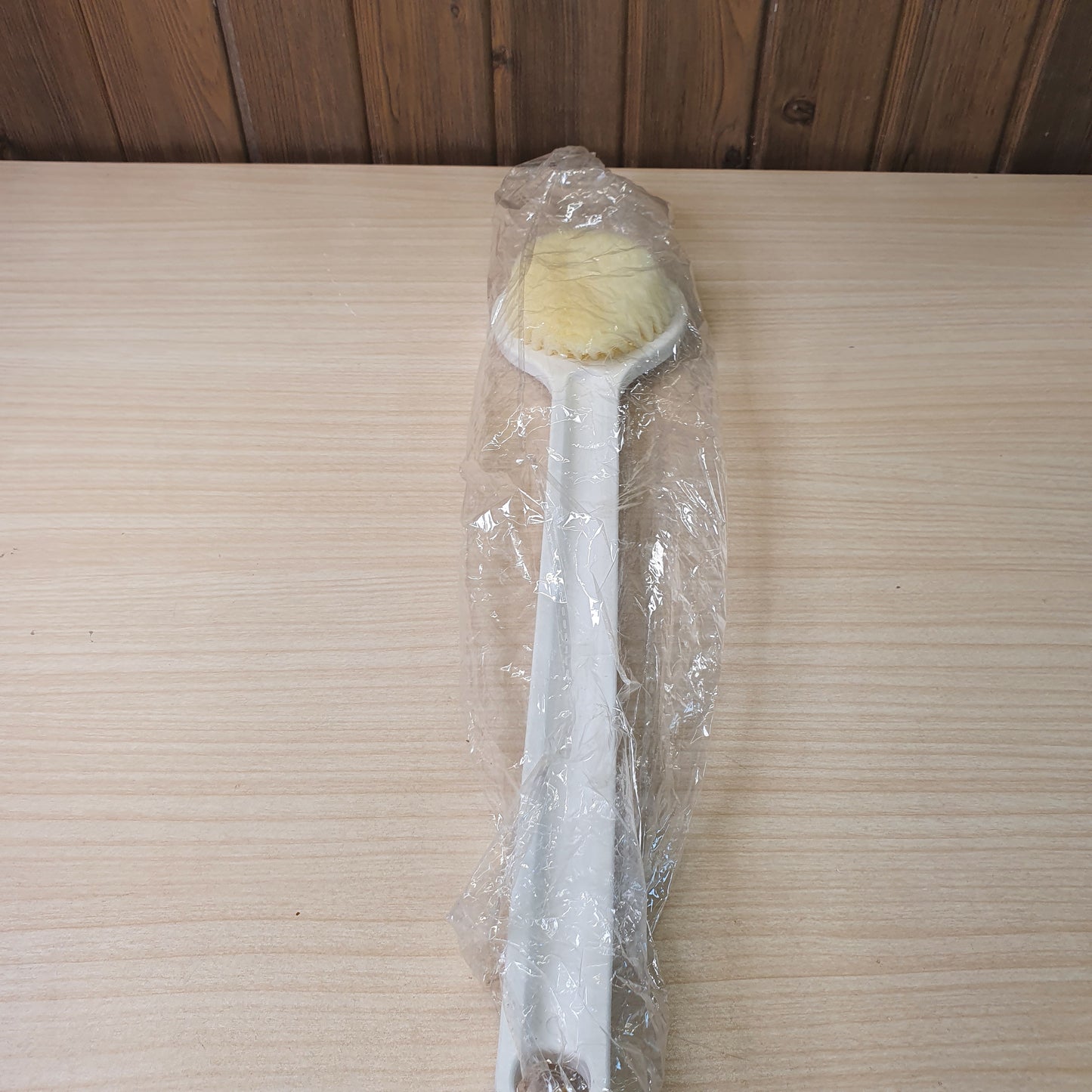 long handle shower brush #9037