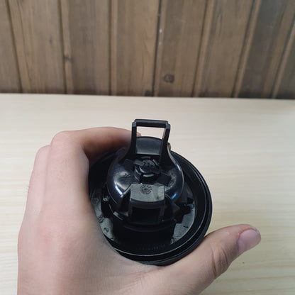 Peugeot/Citroën fuel tank cap, compatible with models such as the 301, 308, 508, 2008, and 3008. #3135