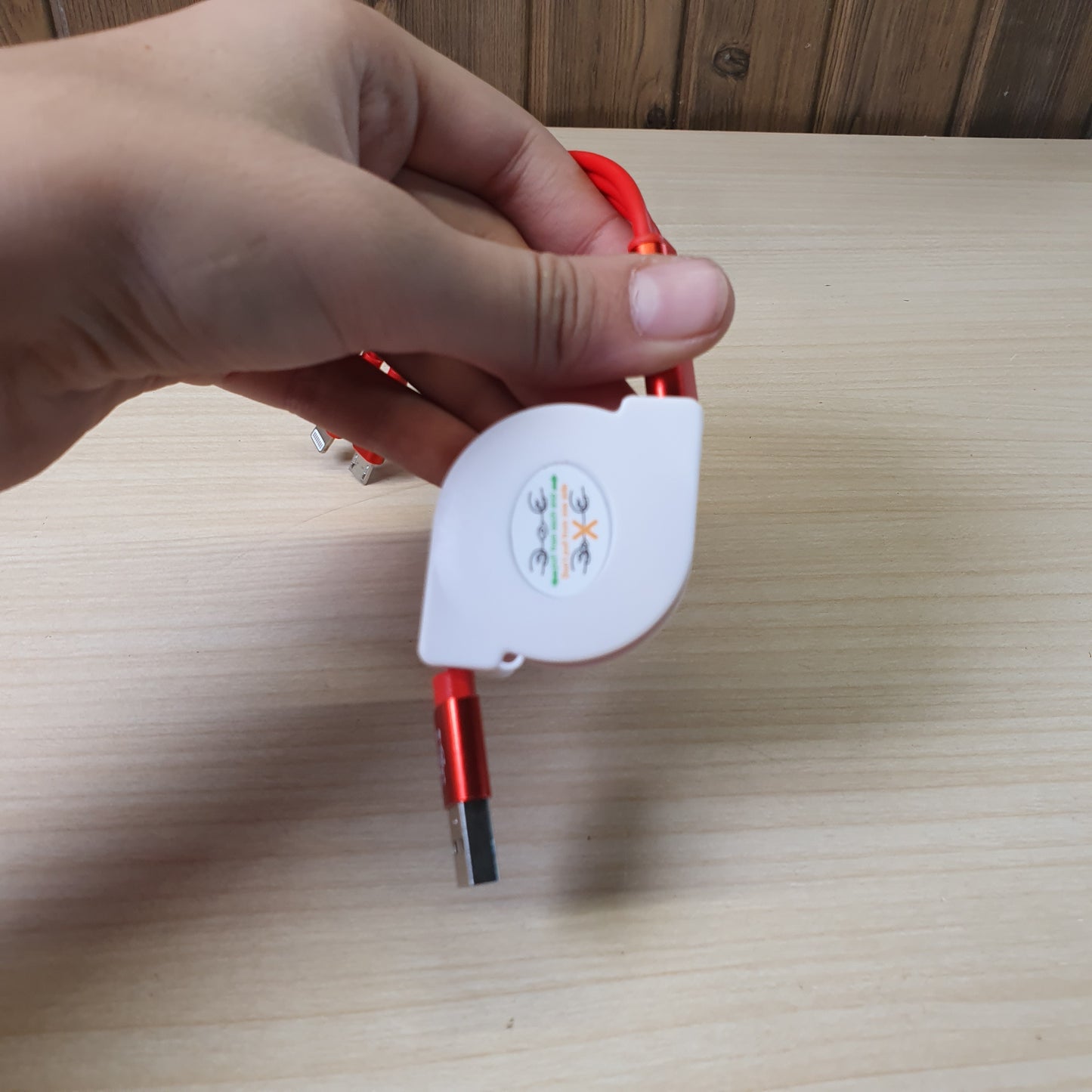 3-in-1 retractable charging cable #9062
