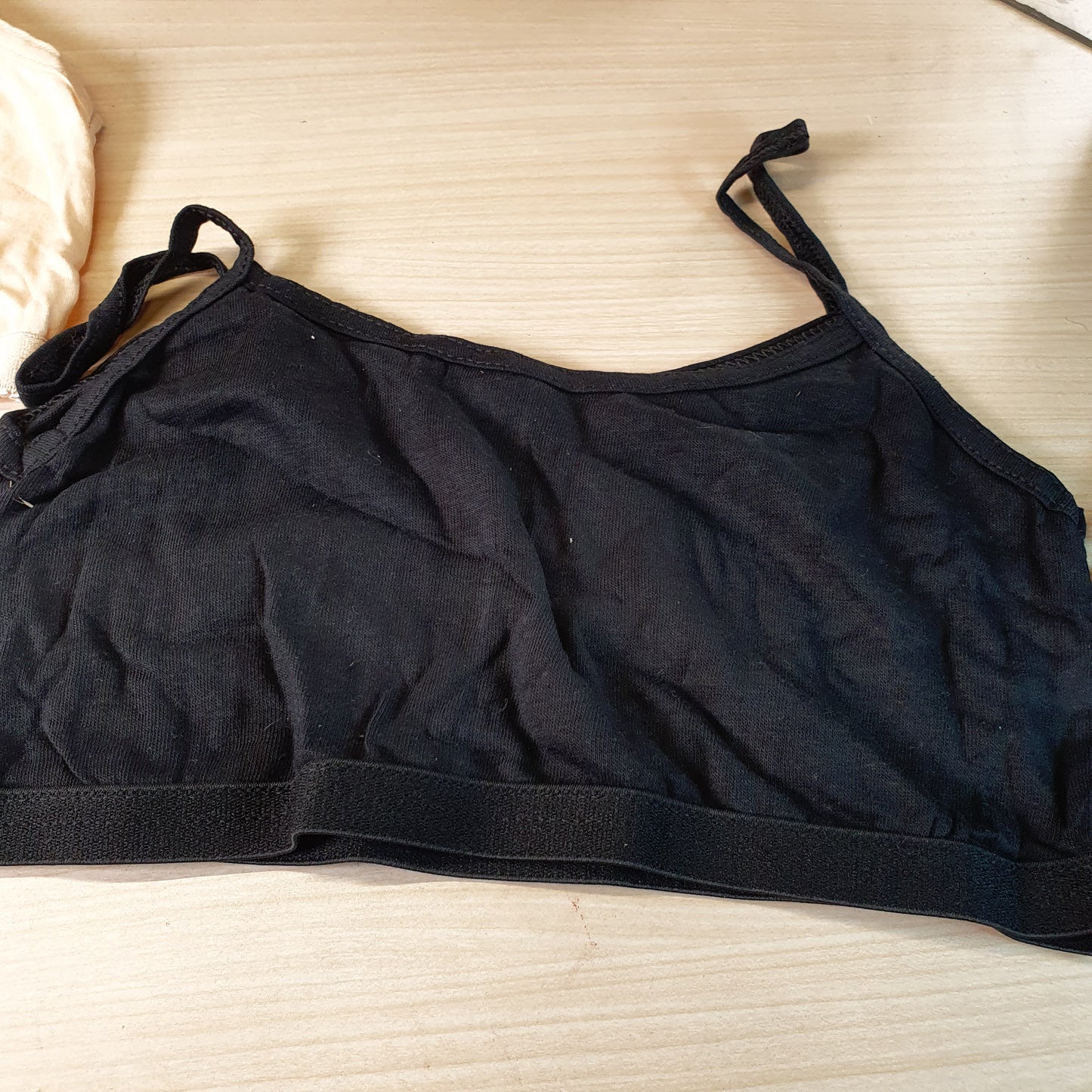 White and beige cotton trainer bras #9289