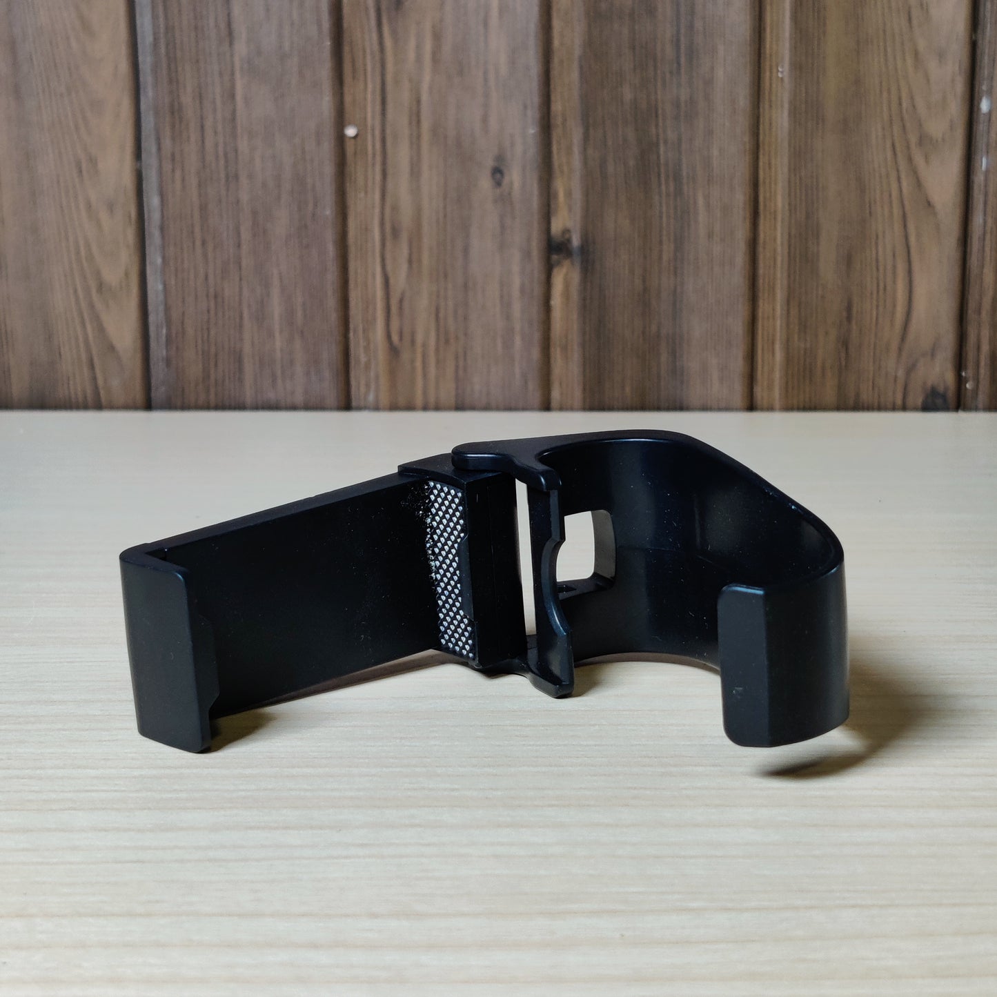 Mobile phone clip mount holder for game controllers #282