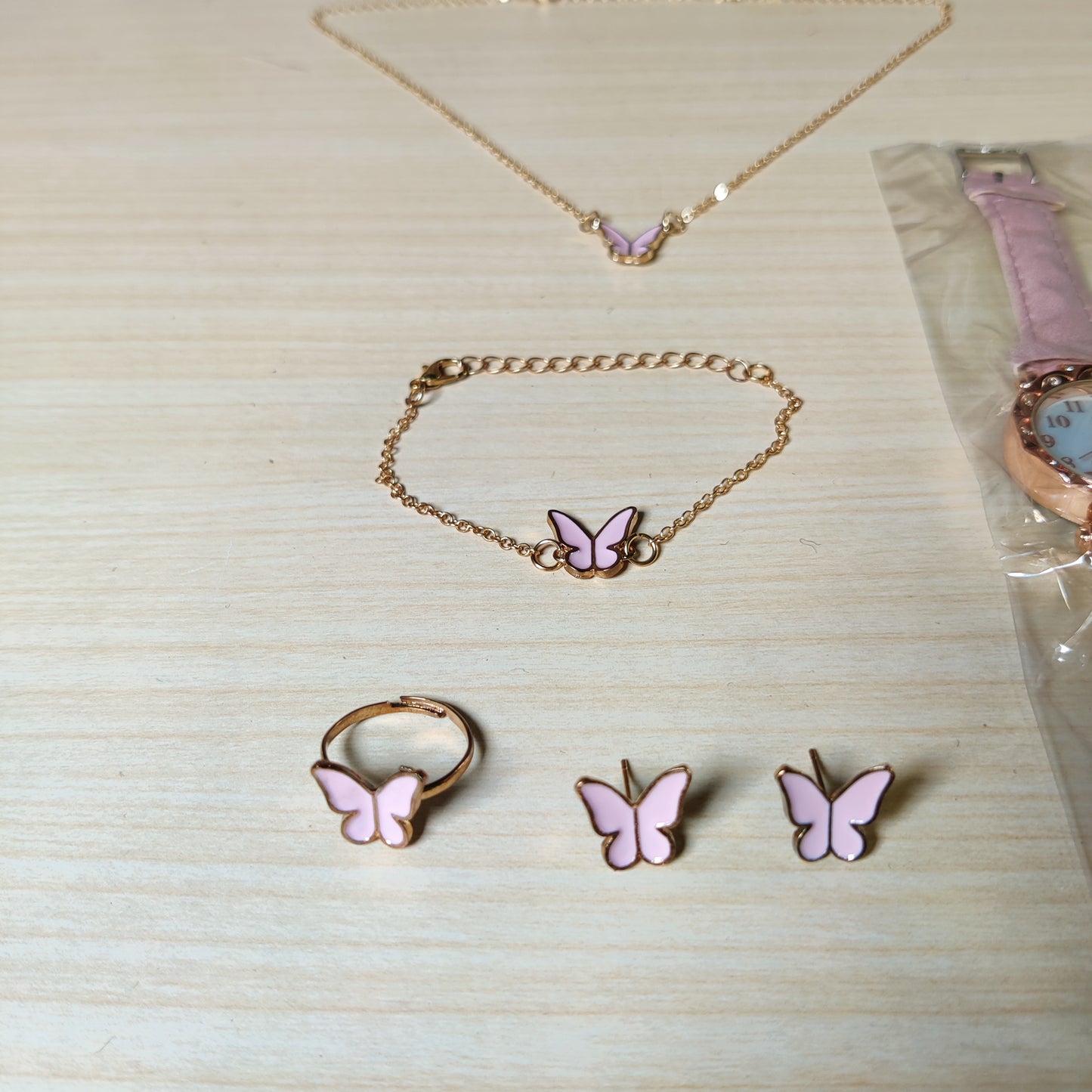 Pink Watch with jewellery set #364