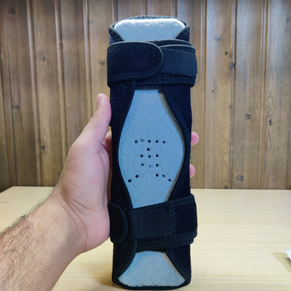 Knee support device #731