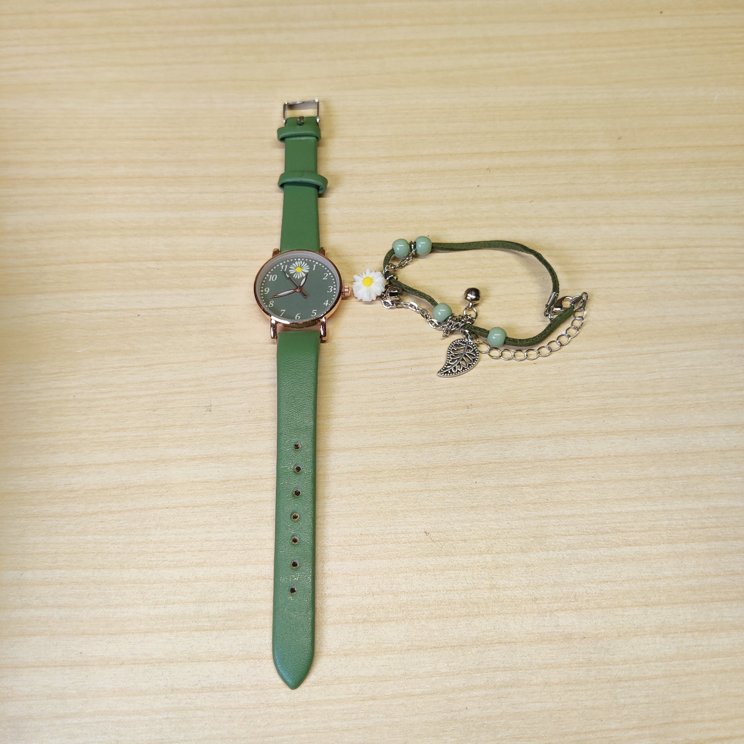 Green Watch With Bracelet #1415 - 1029