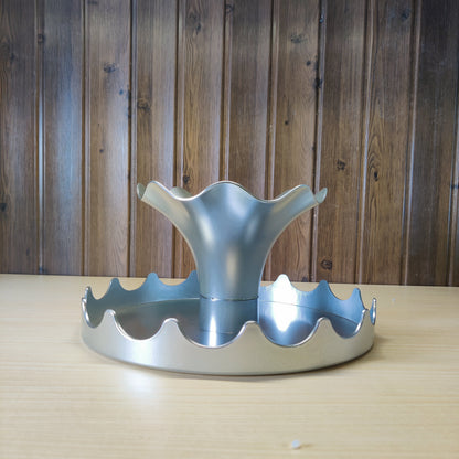 Metallic silver detachable cupcake stand with wavy edges.#1572