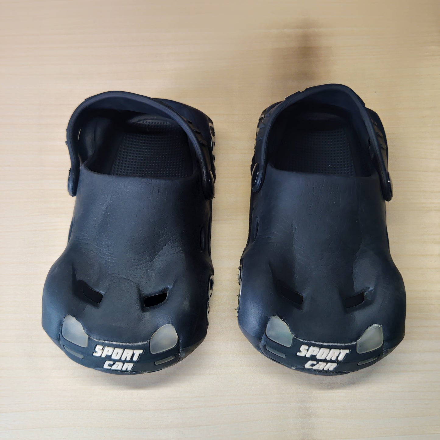 Used  Kids Slippers Size 160 MM