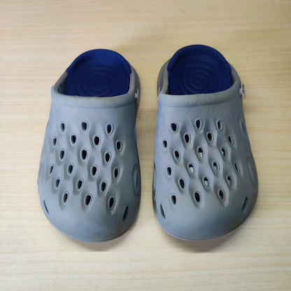 Used  Kids Slippers Size 200MM