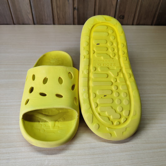 Used Imported Kids Slippers Size 220 MM