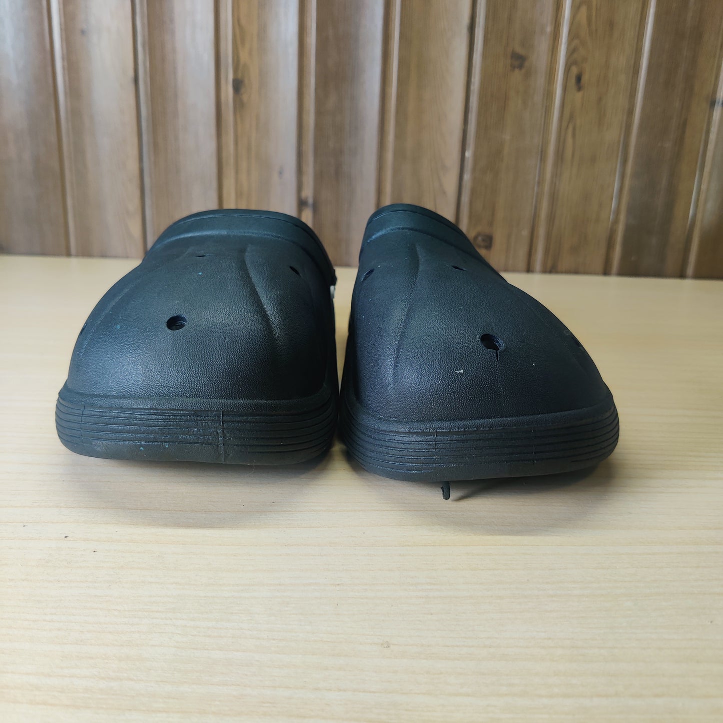 Used Imported Kids Slippers Size 32-33