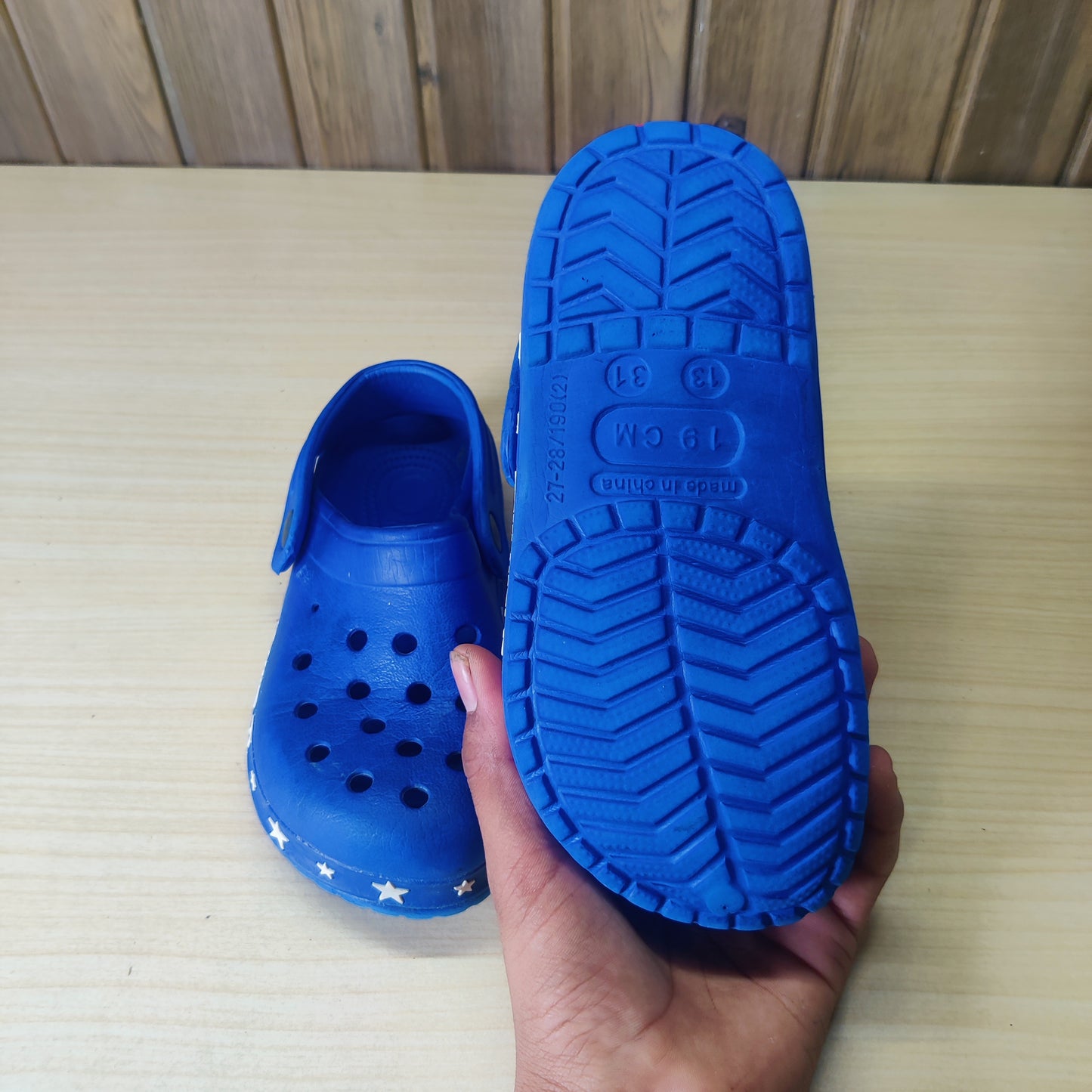 Used Imported Kids Slippers Size 27-28(190)MM
