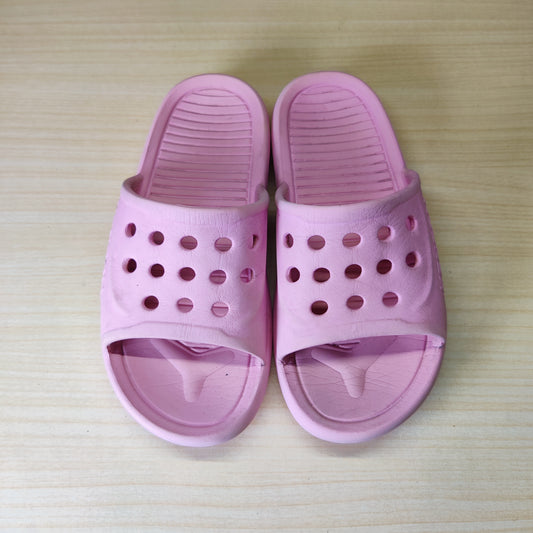 Kids Used Imported Slipers Size 29-30
