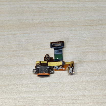 USB charging port flex cable assembly designed for the LG V30 smartphone.#2370