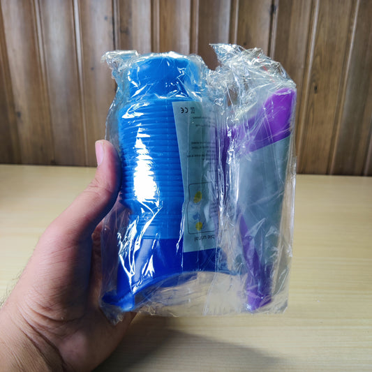 Reusable, collapsible 750ml portable urinal set with a female urination device funnel.#2010
