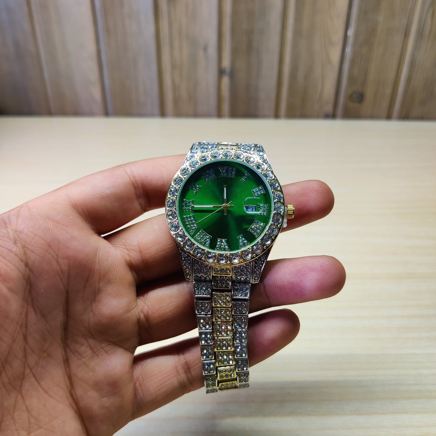 Green Dial Watch #2317
