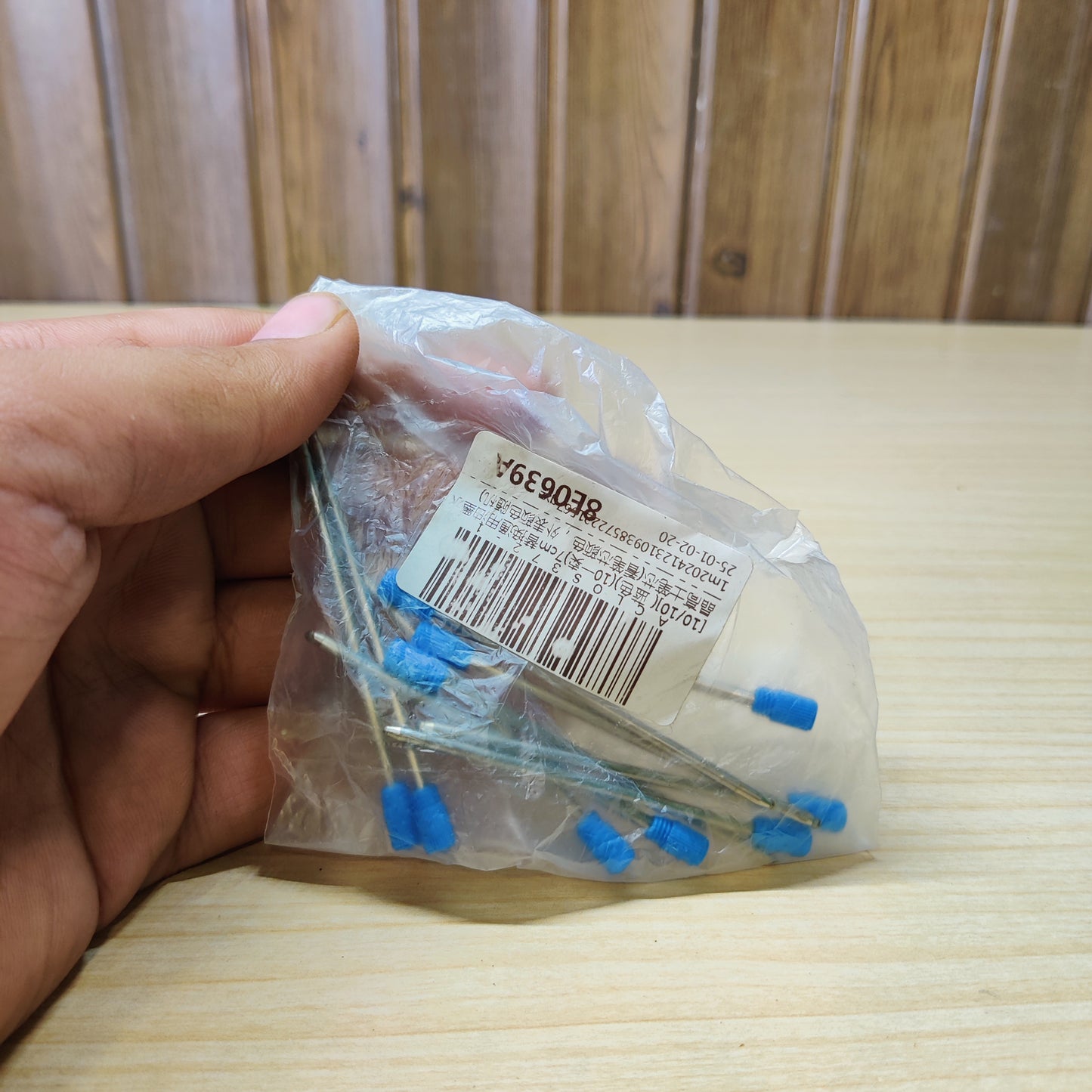 7cm metal ballpoint pen refills with blue plastic caps #2253